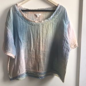 Beautifully dyed Voloshin tee size small